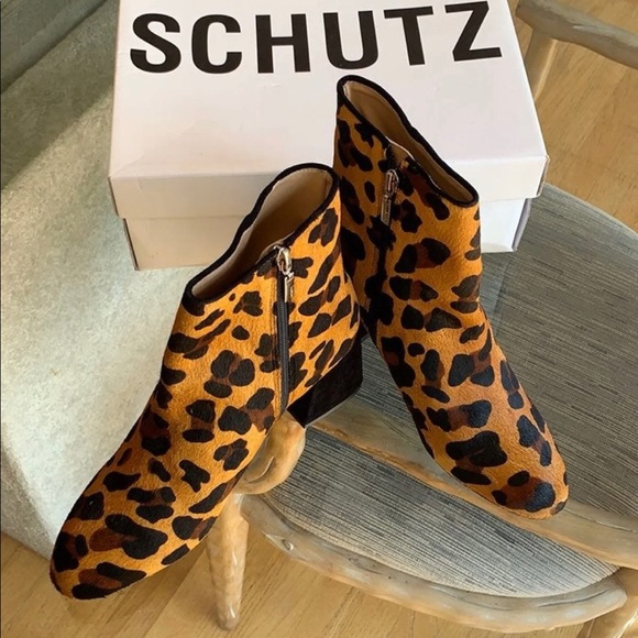 Schutz Mery Leopard Print Fur Ankle Boots Sz 8 - Picture 9 of 9